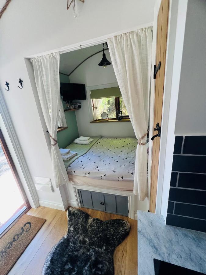 Torrent Walk Glamping Huts In The Heart Of Snowdonia Campsite *
